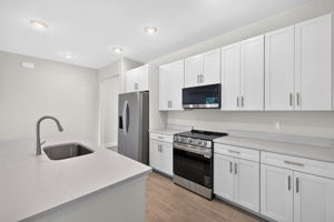 Kitchen 1 of 2