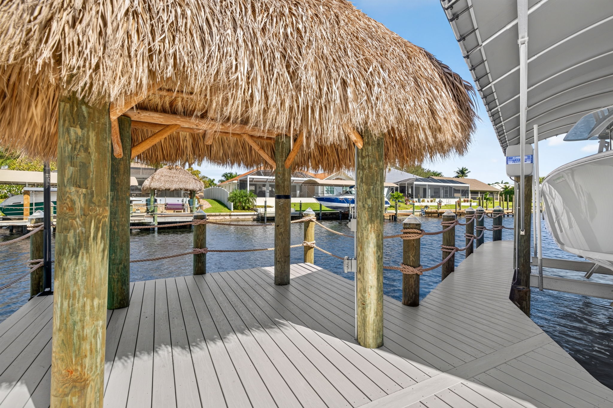 Dock 2 of 4