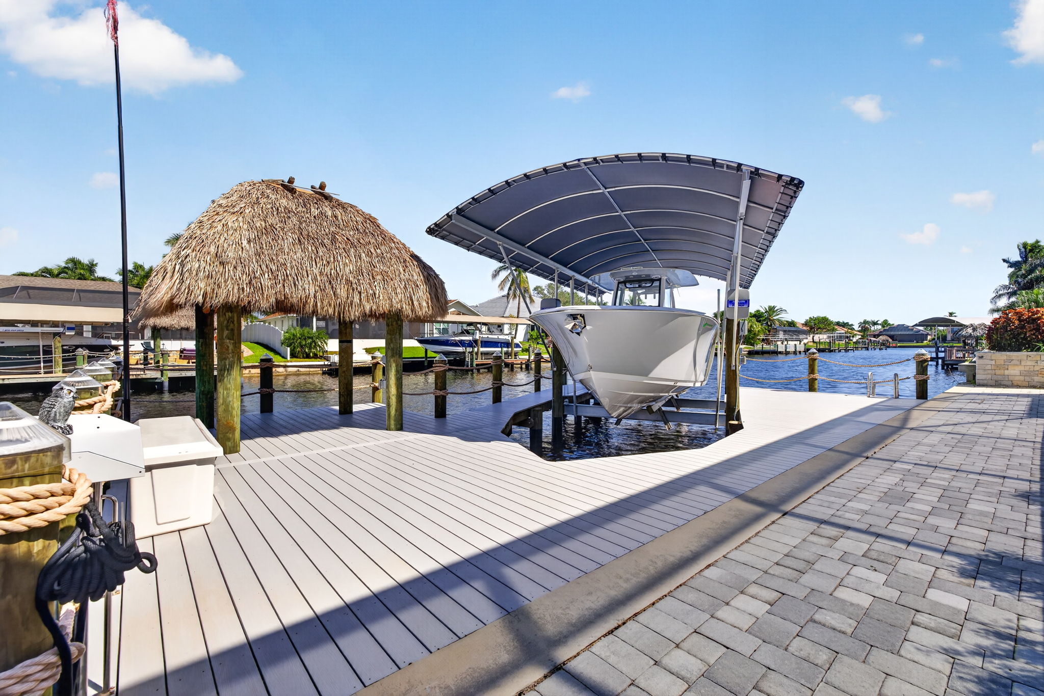 Dock 1 of 4