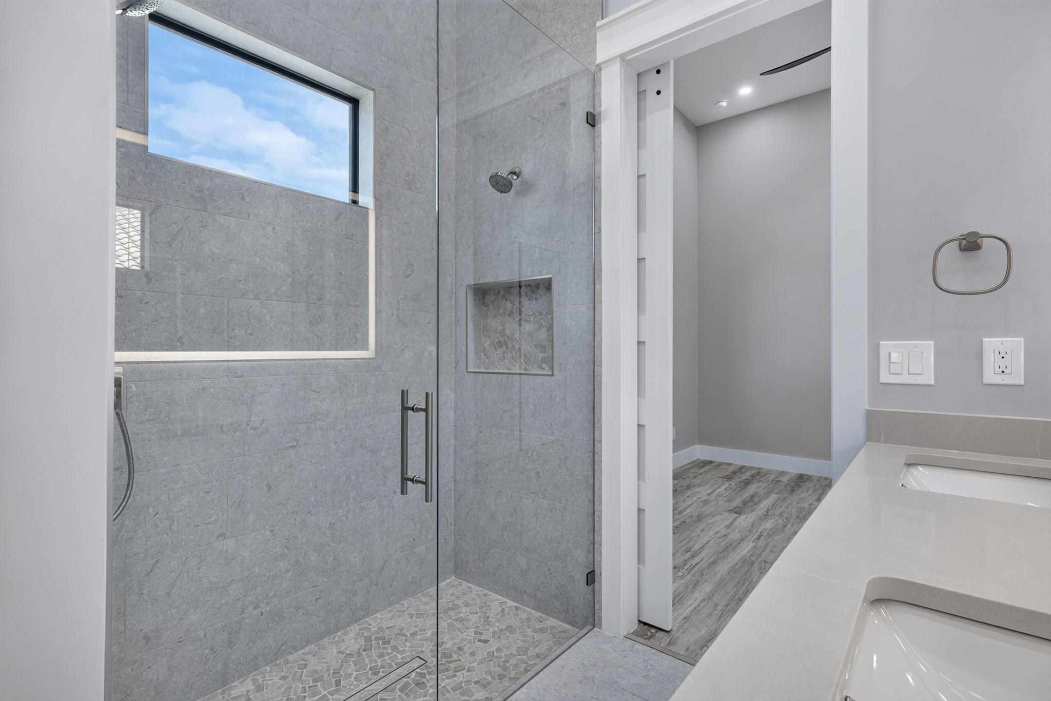Guest Bathroom 1 - 1 of 2