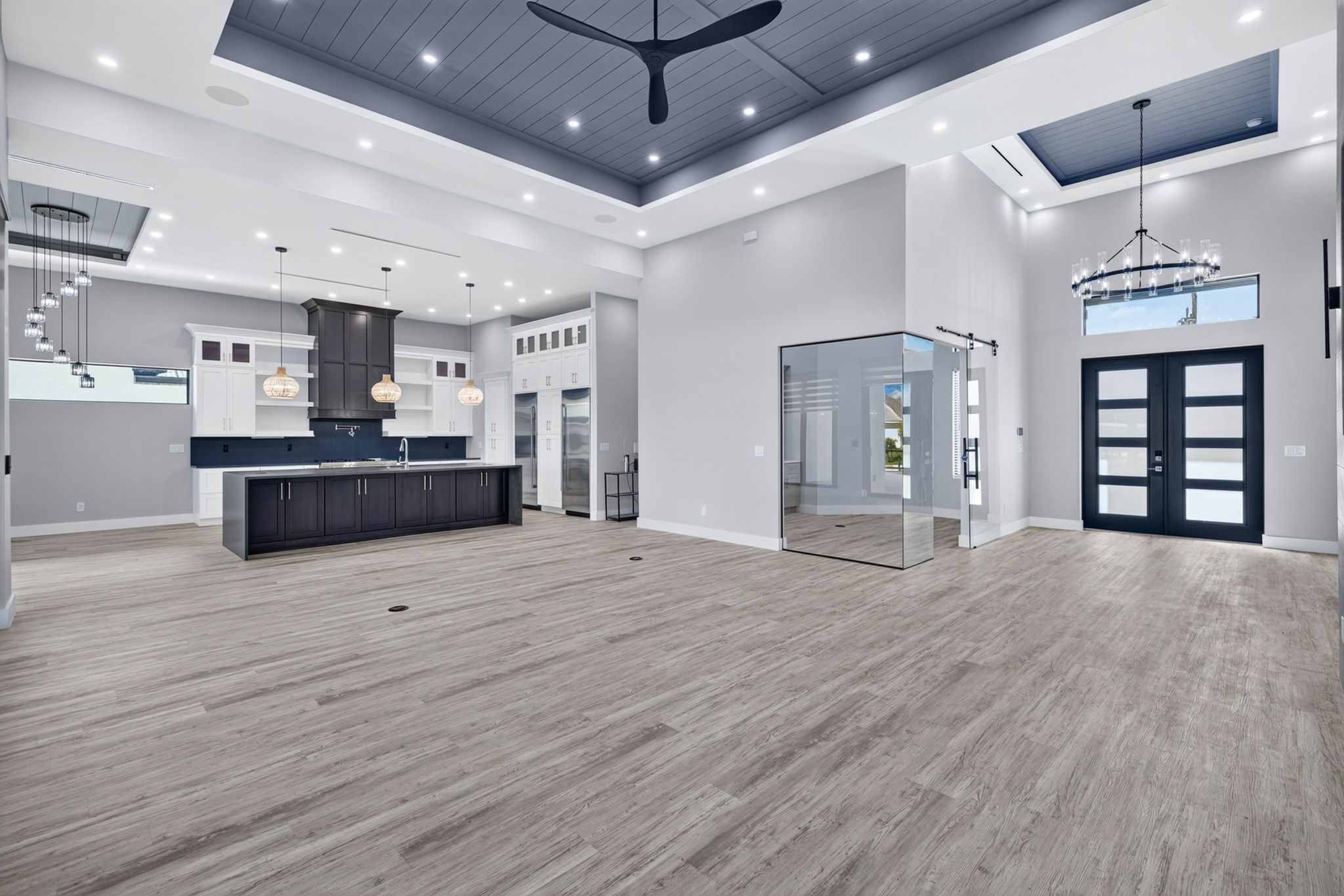 Living Room 2 of 4