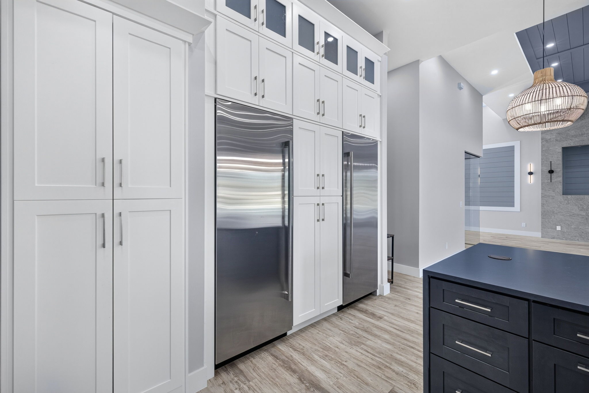 Kitchen 5 of 6