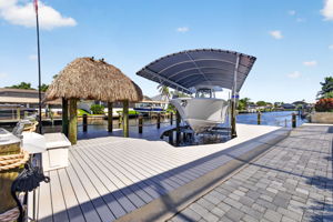Dock 1 of 4