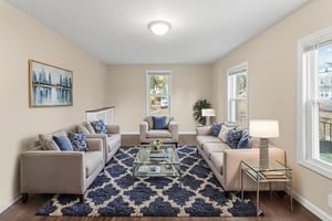 DSC05153-2 virtually staged.jpeg