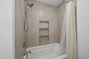  Photo 35