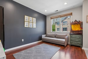 Roslyn Ct-S3006-034.jpg