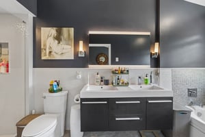 Roslyn Ct-S3006-058.jpg