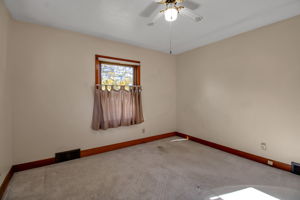  Photo 37