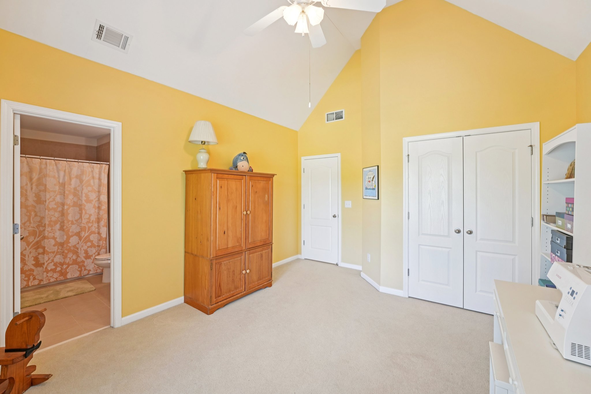 Aldrich Dr-S1504-043.jpg