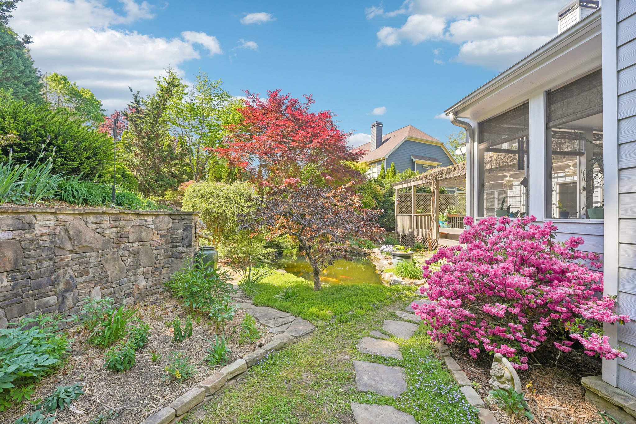 Aldrich Dr-S1504-086.jpg