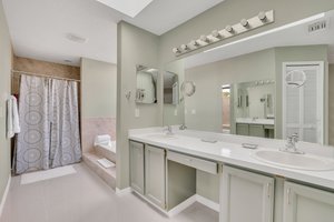 2821 Lone Feather Dr, Orlando, FL 32837, USA Photo 17