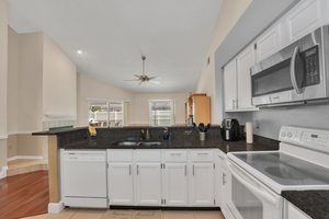 2821 Lone Feather Dr, Orlando, FL 32837, USA Photo 11