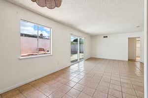 Mimika Pl-S0601-012.jpg