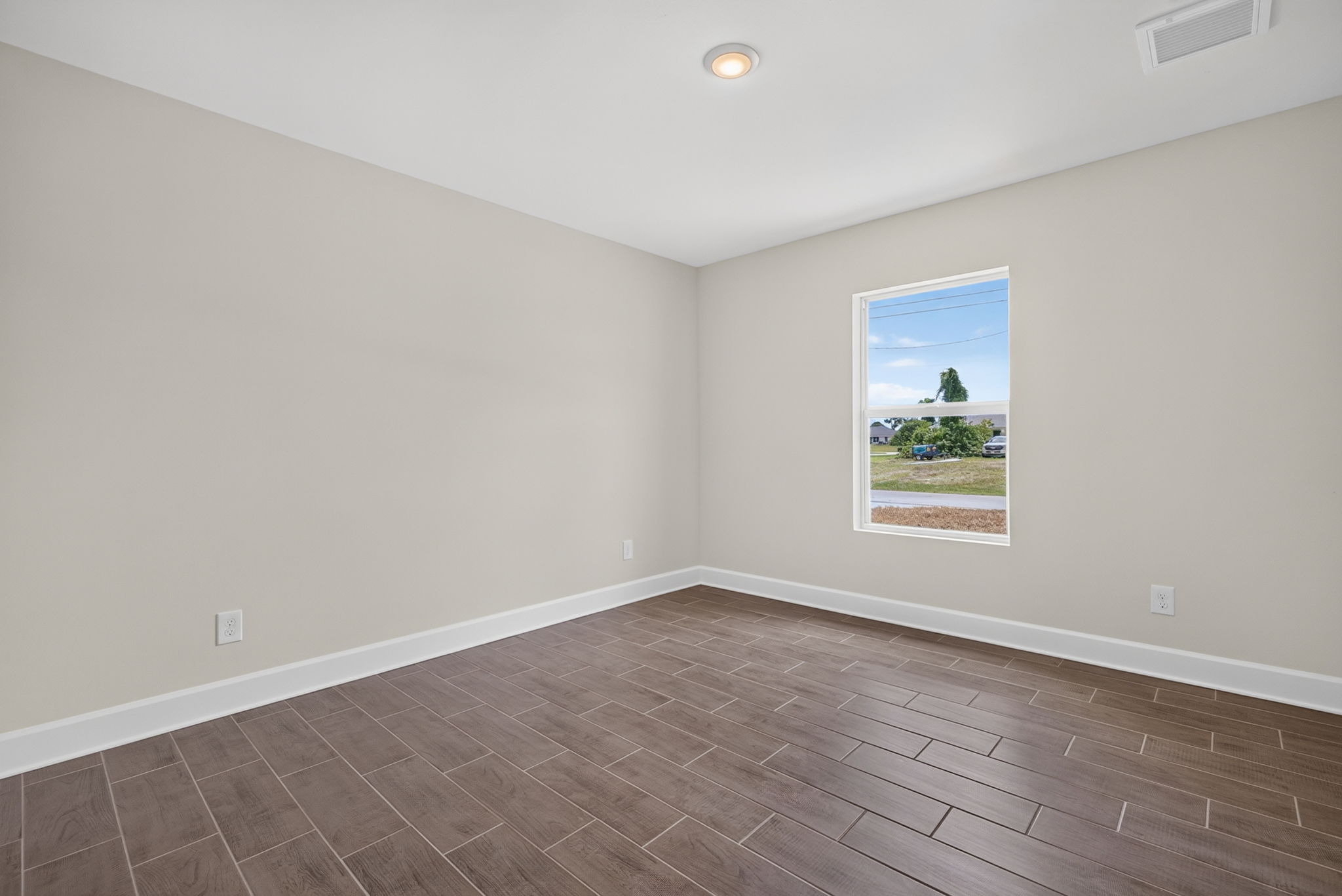 Guest Bedroom 1
