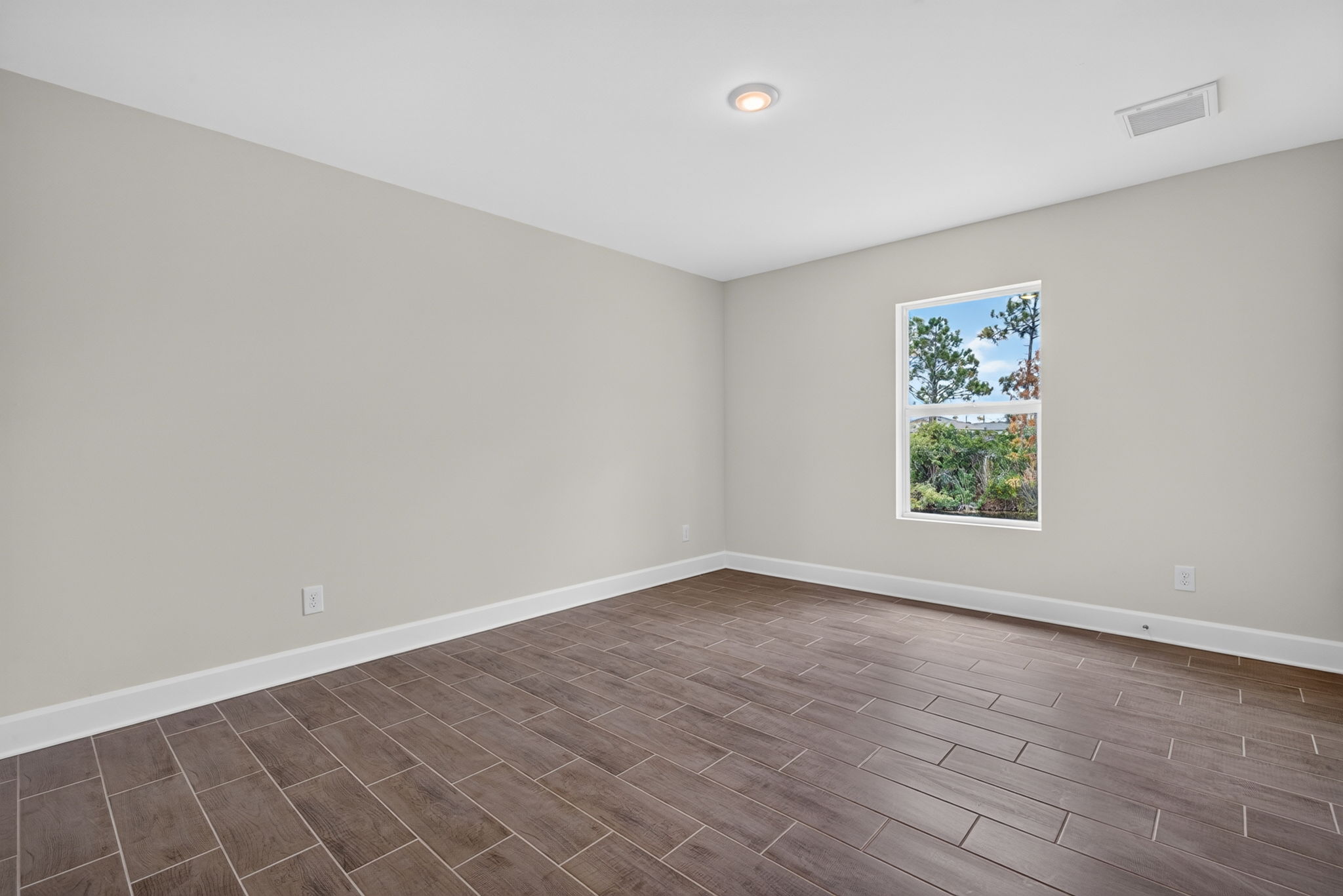 Guest Bedroom 3