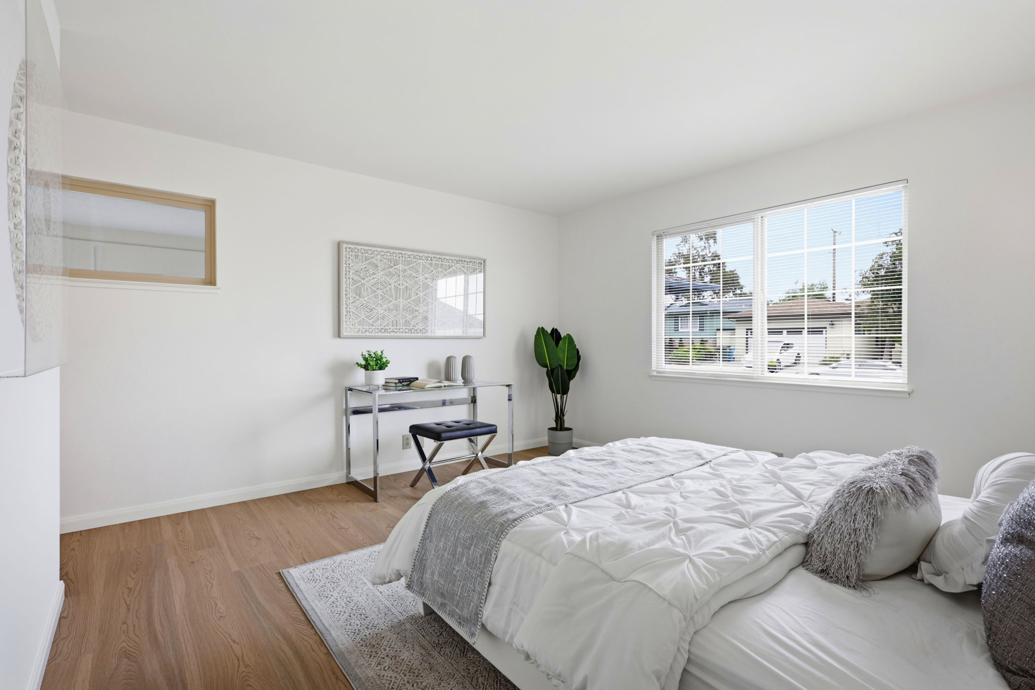 021_F8_2821 Oakmont Dr