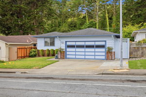 003_F8_2821 Oakmont Dr