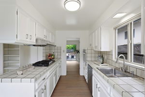 011_F8_2821 Oakmont Dr