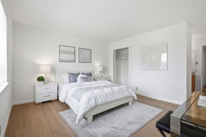 020_F8_2821 Oakmont Dr