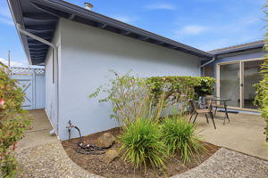 036_F8_2821 Oakmont Dr