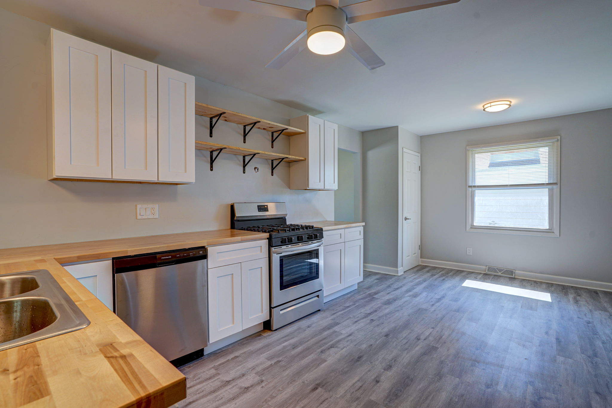 Kitchen_4