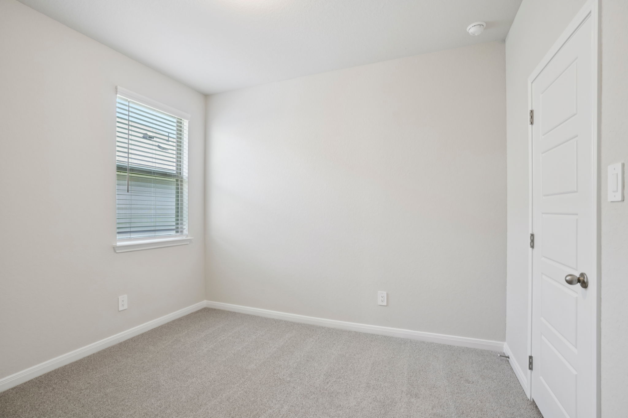 San Antonio - Catalina - 2822 Descanso Ave Converse TX 78109 - 016