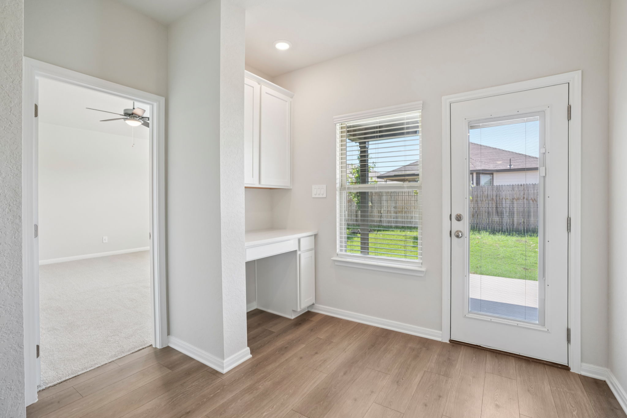 San Antonio - Catalina - 2822 Descanso Ave Converse TX 78109 - 021