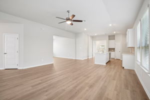 San Antonio - Catalina - 2822 Descanso Ave Converse TX 78109 - 006