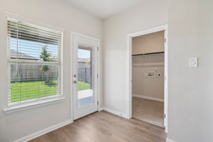 San Antonio - Catalina - 2822 Descanso Ave Converse TX 78109 - 022