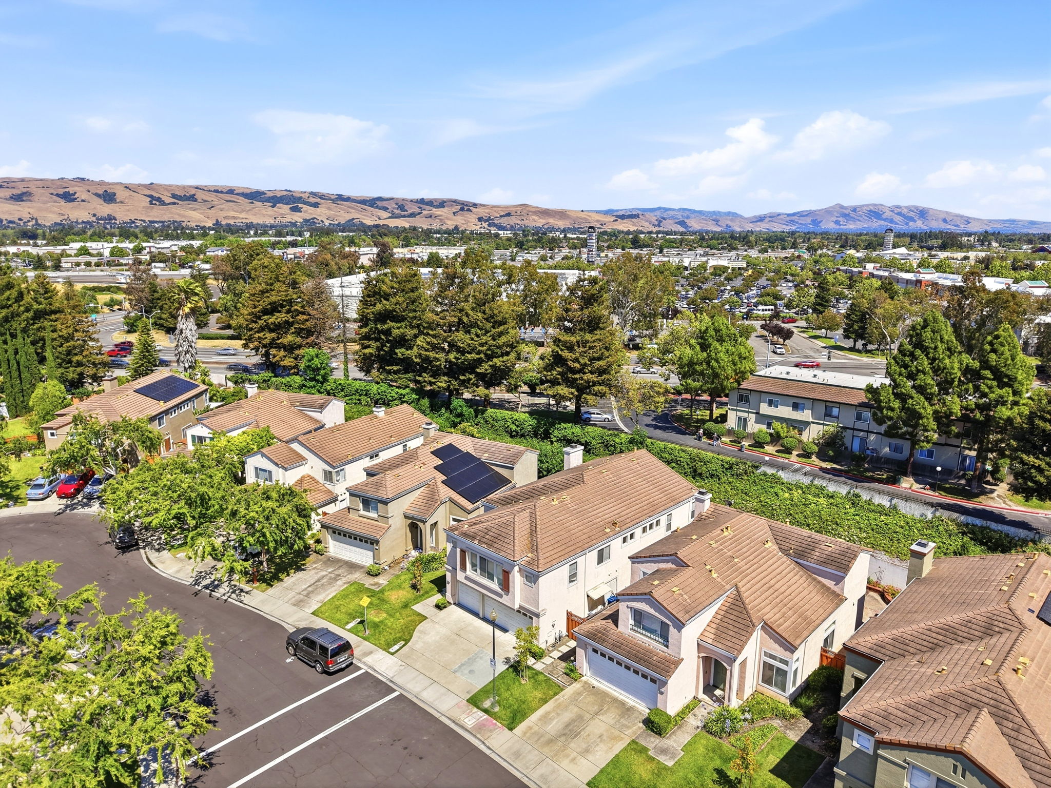 003_F8_AERIAL_2822 Montair Pl