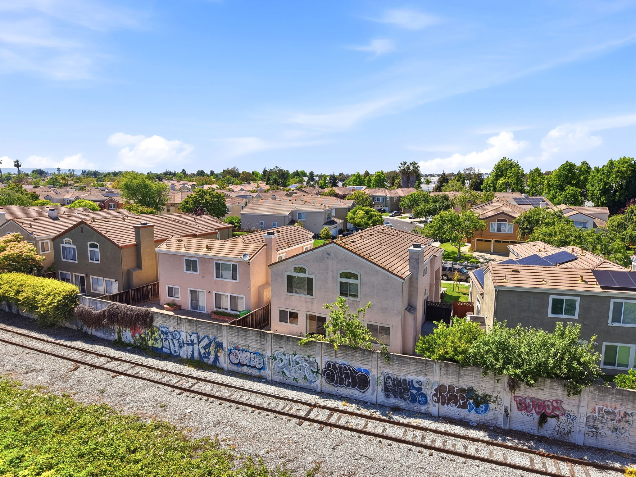010_F8_AERIAL_2822 Montair Pl