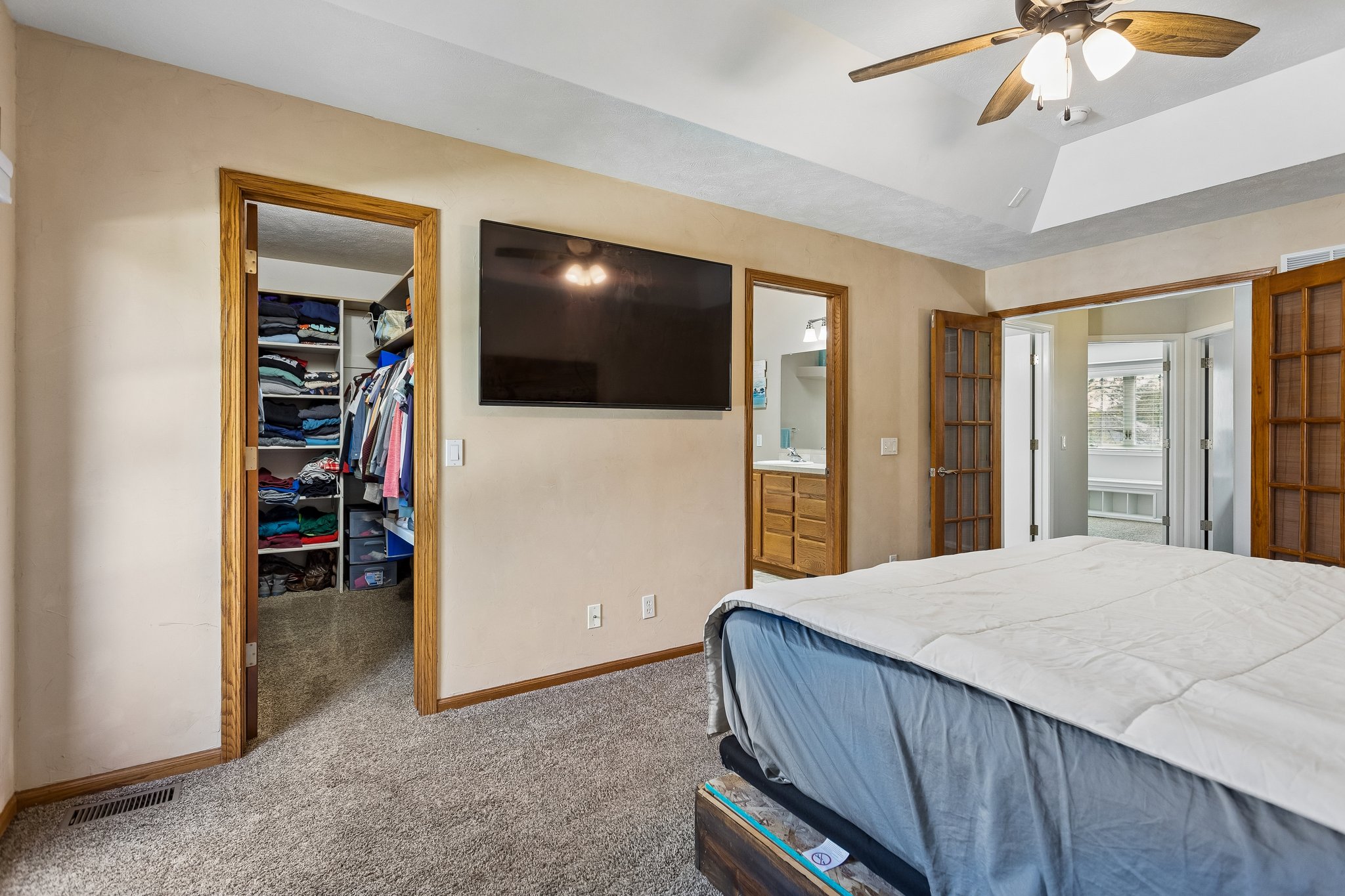 10076 - 2822 O'Shea Dr_015.jpg