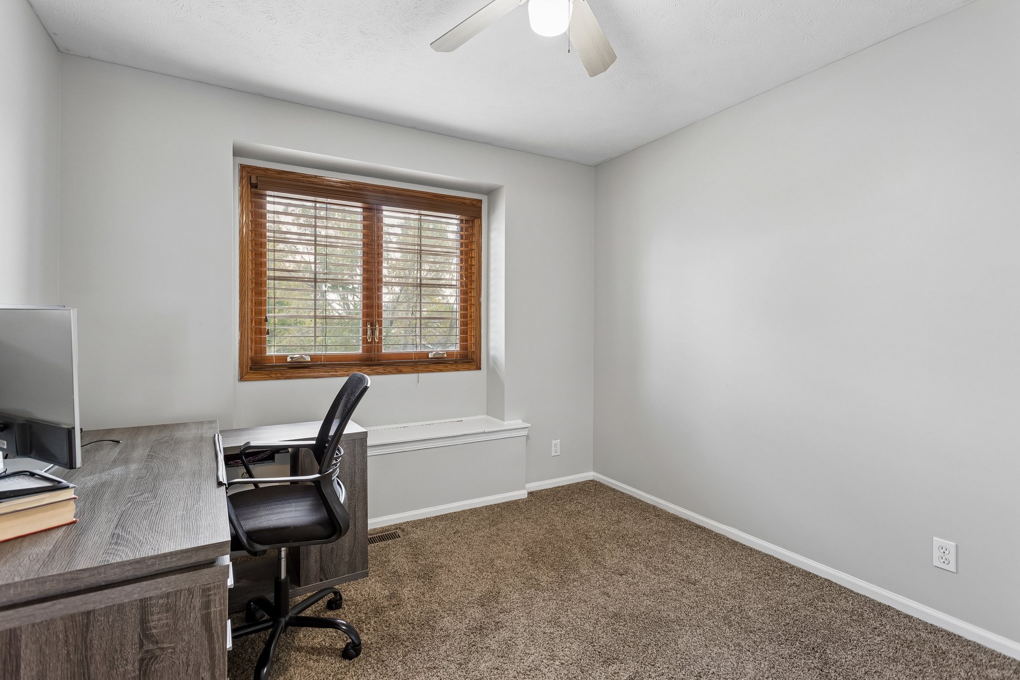 10076 - 2822 O'Shea Dr_030.jpg