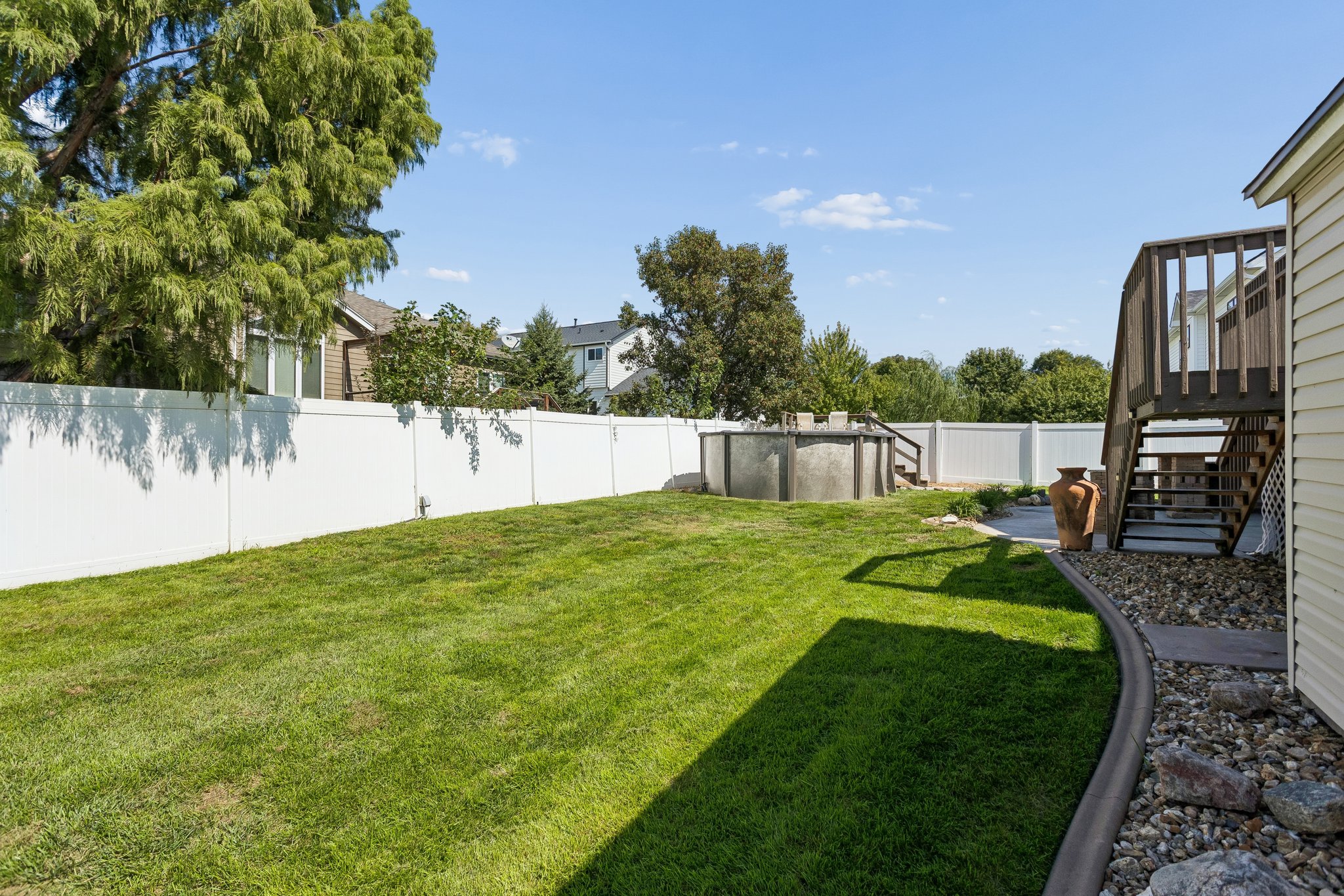 10076 - 2822 O'Shea Dr_036.jpg