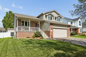 10076 - 2822 O'Shea Dr_002.jpg