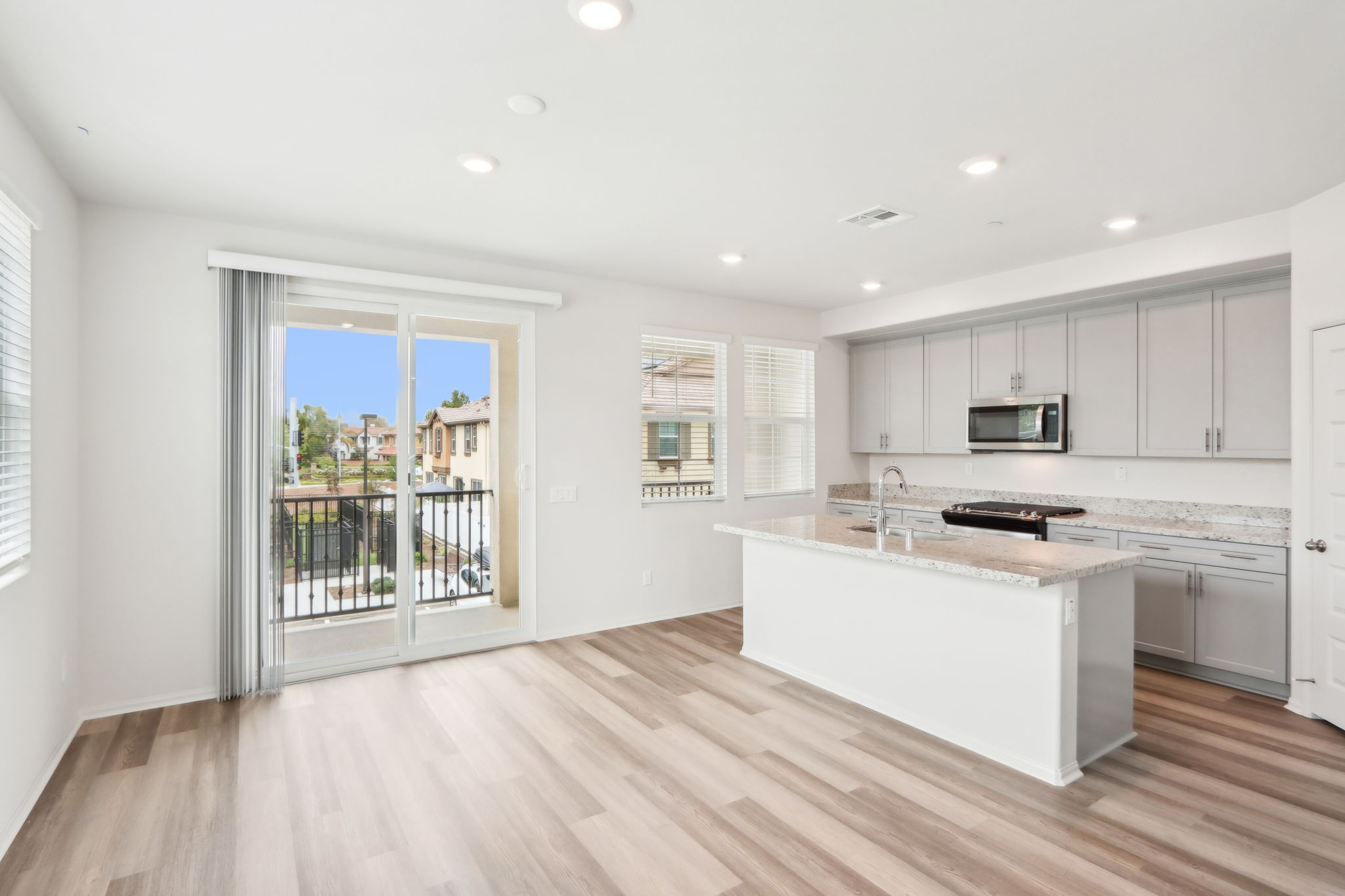 So Cal - Sultana- 28220 Melrose Drive Temecula CA 92591--007