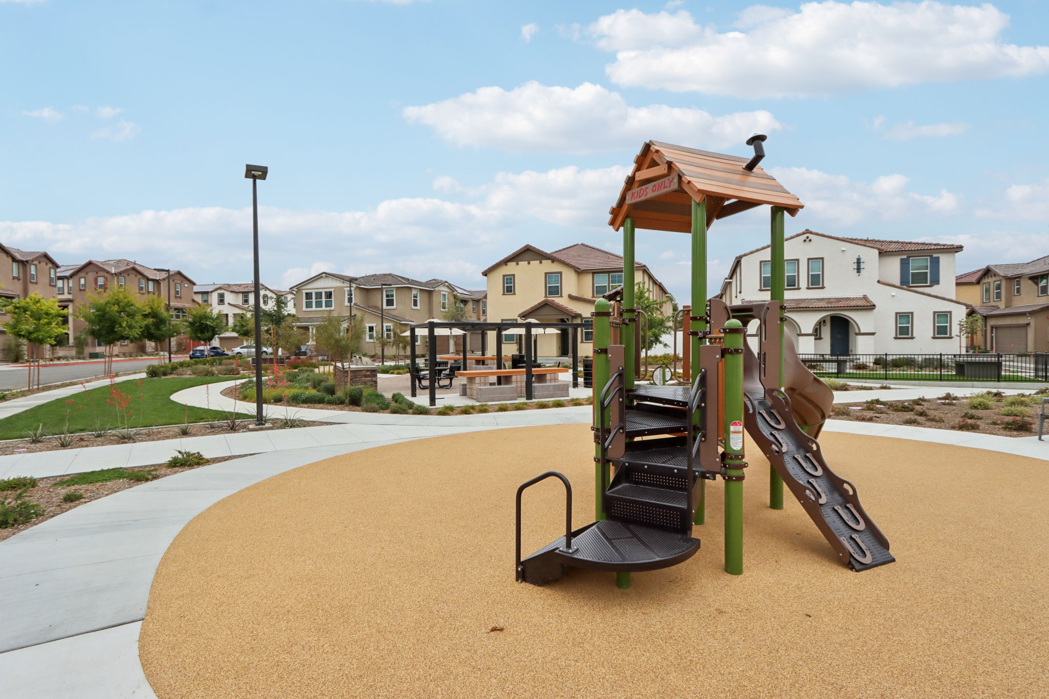 So Cal-Sultana -28220 Melrose Drive Temecula CA 92591- amenities-002