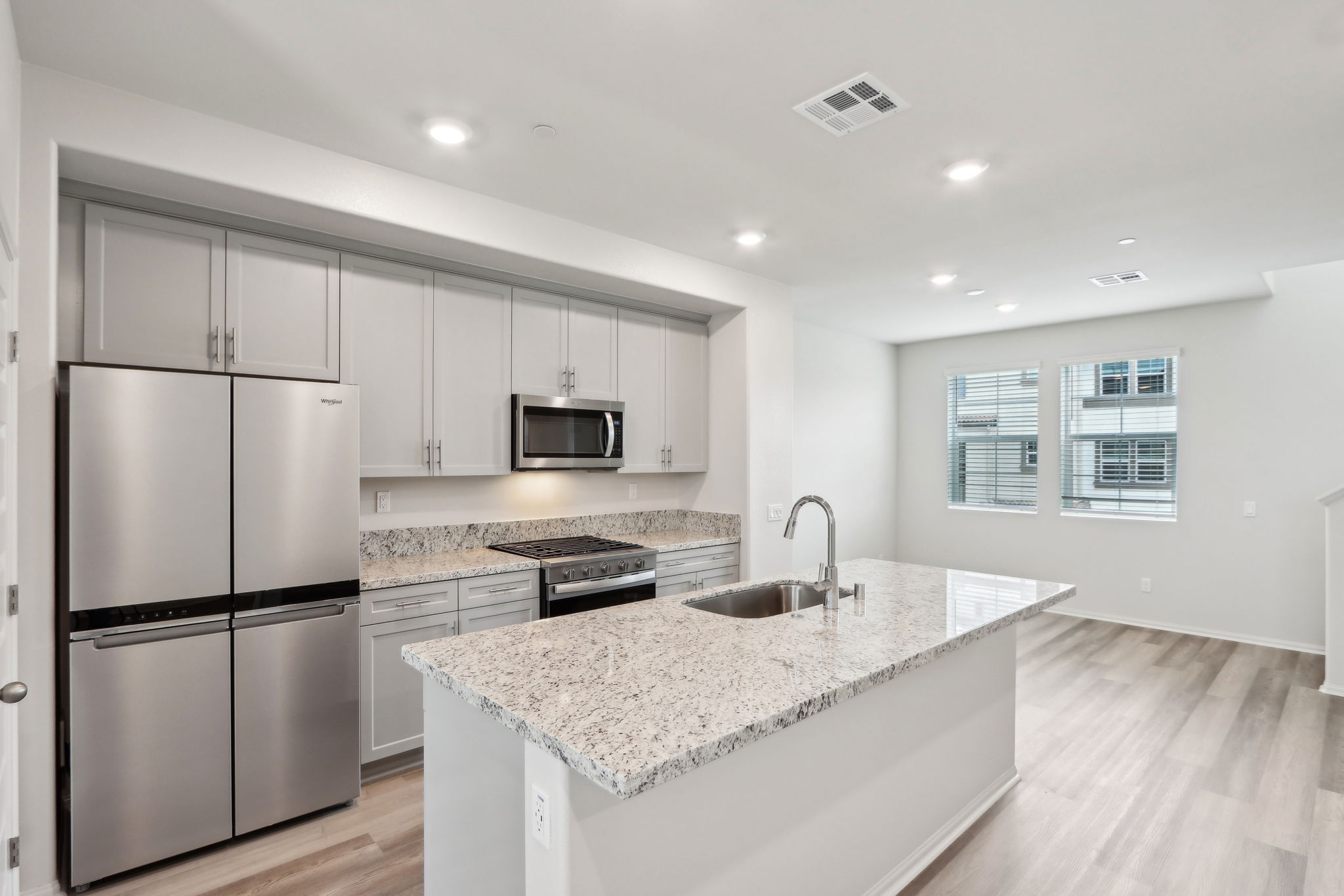 So Cal - Sultana- 28224 Melrose Drive Temecula CA 92591-011