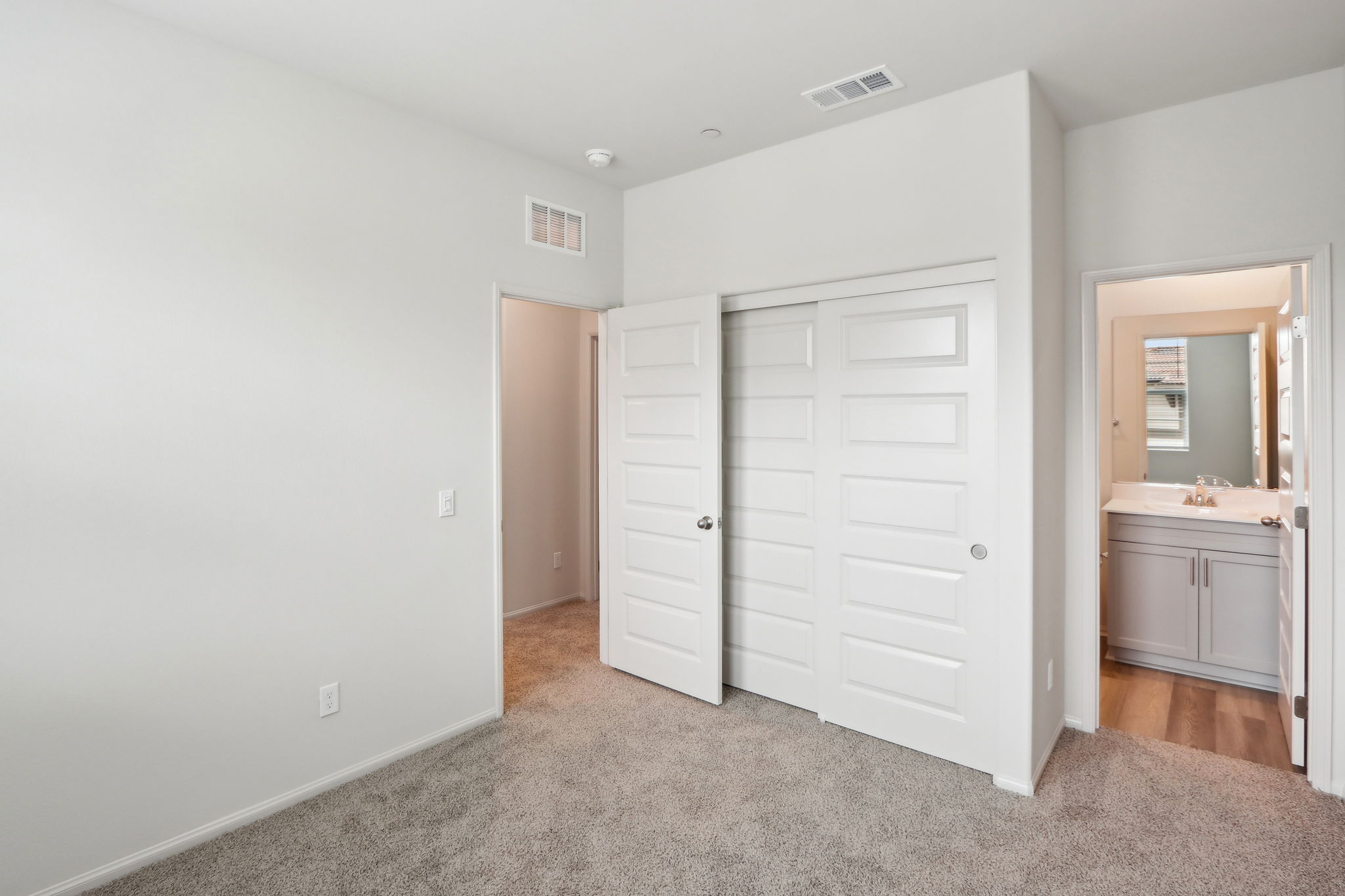 So Cal - Sultana- 28224 Melrose Drive Temecula CA 92591-020
