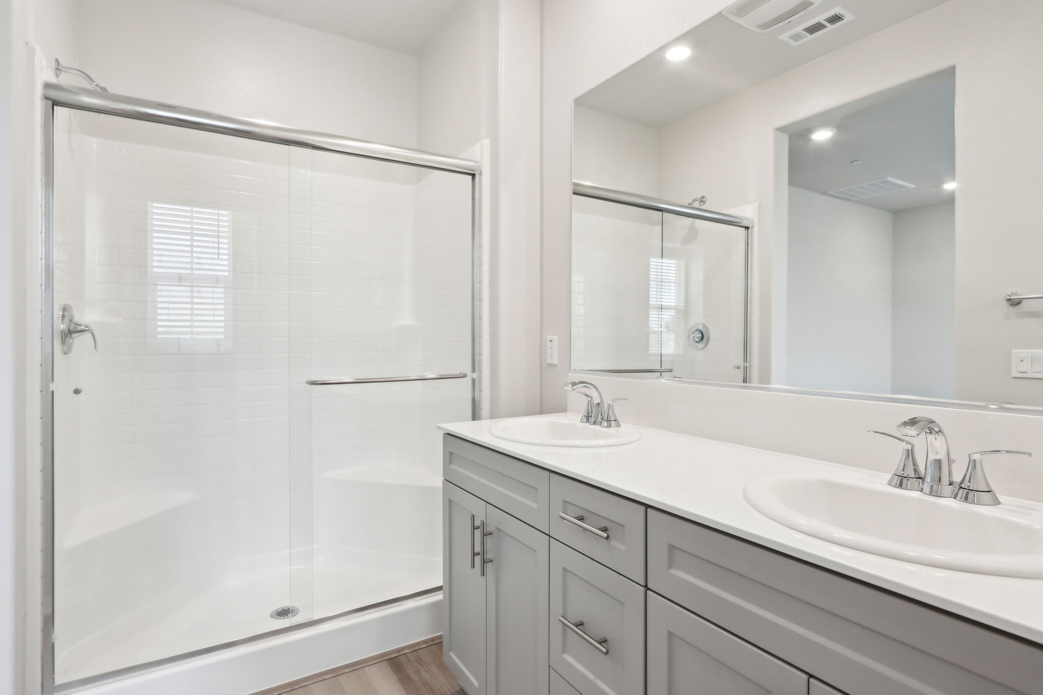 So Cal - Sultana- 28224 Melrose Drive Temecula CA 92591-023