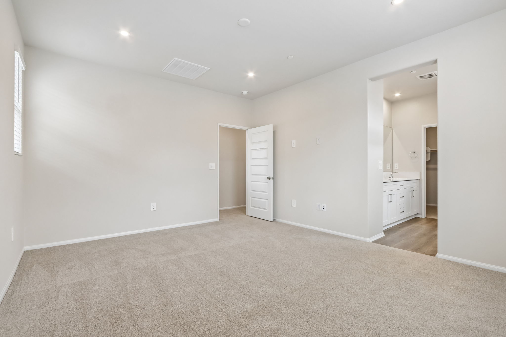 Socal Division - Prado community -28225 Via Somantano Temecula CA 91591-019