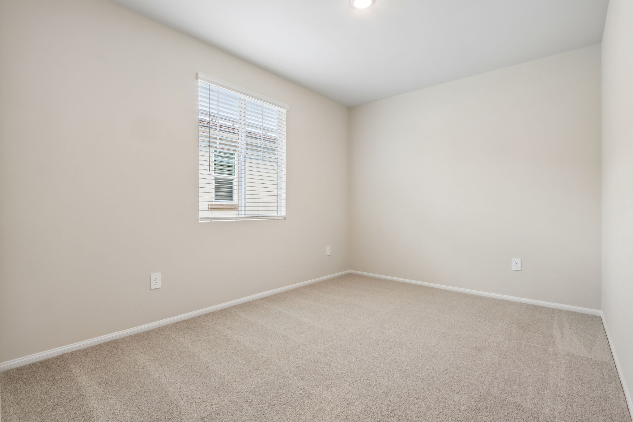 Socal Division - Prado community -28225 Via Somantano Temecula CA 91591-025