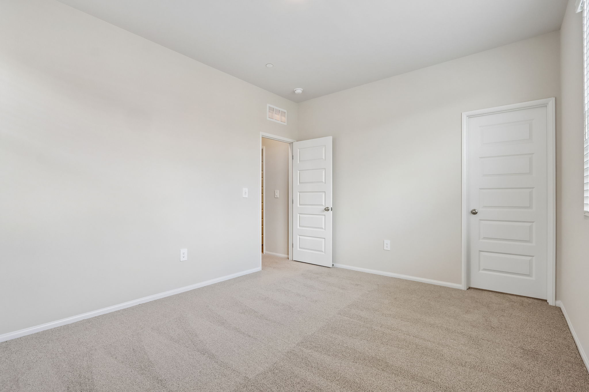 Socal Division - Prado community -28225 Via Somantano Temecula CA 91591-028