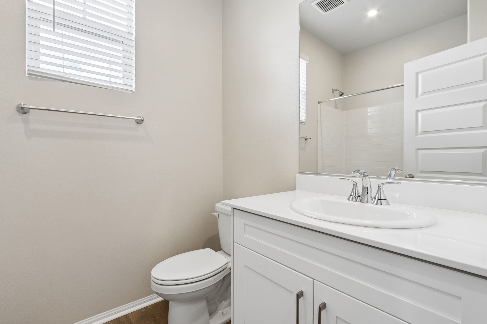 Socal Division - Prado community -28228 Via Somantano Temecula CA 91591-016