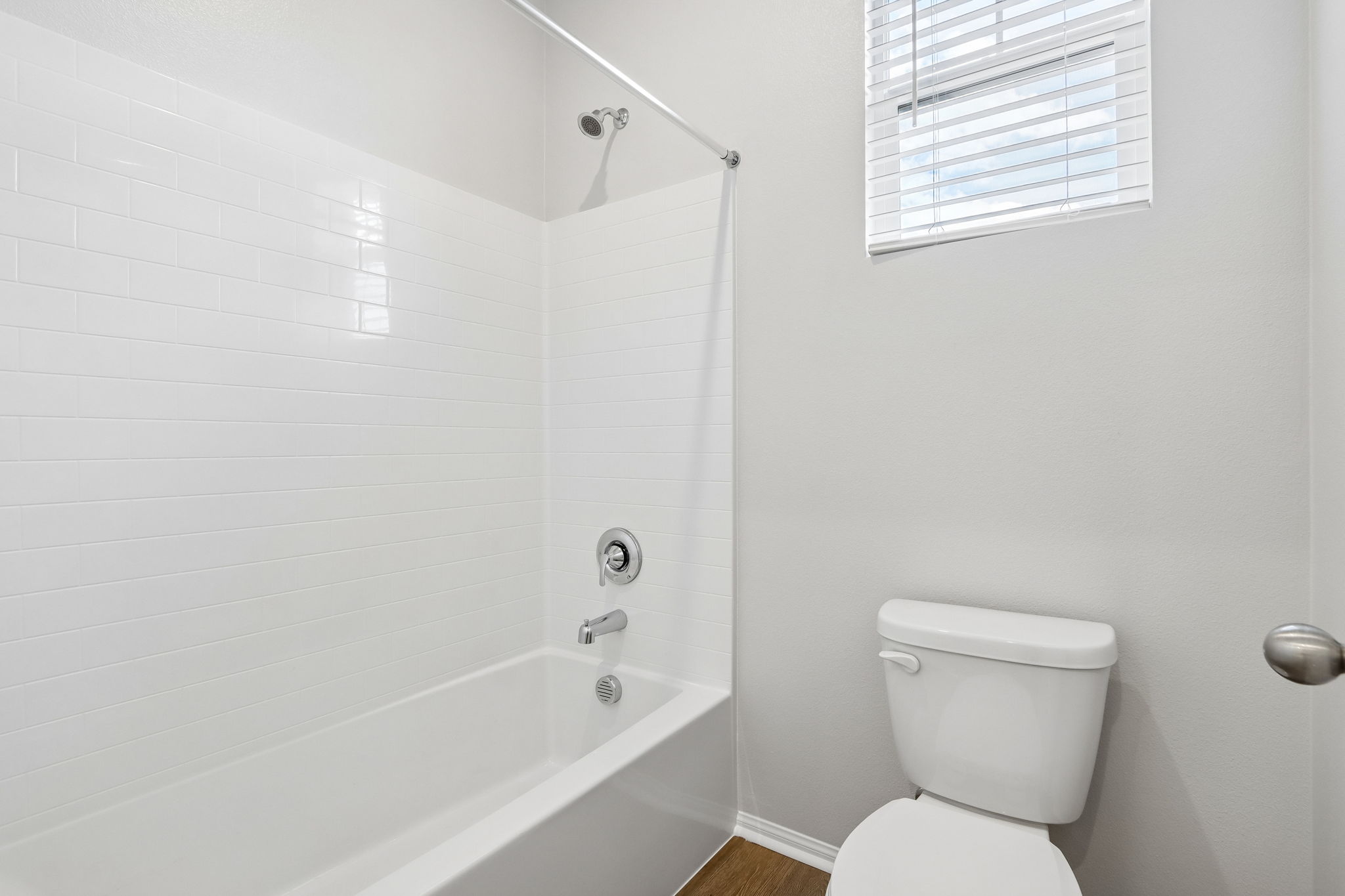 Socal Division - Prado community -28228 Via Somantano Temecula CA 91591-022