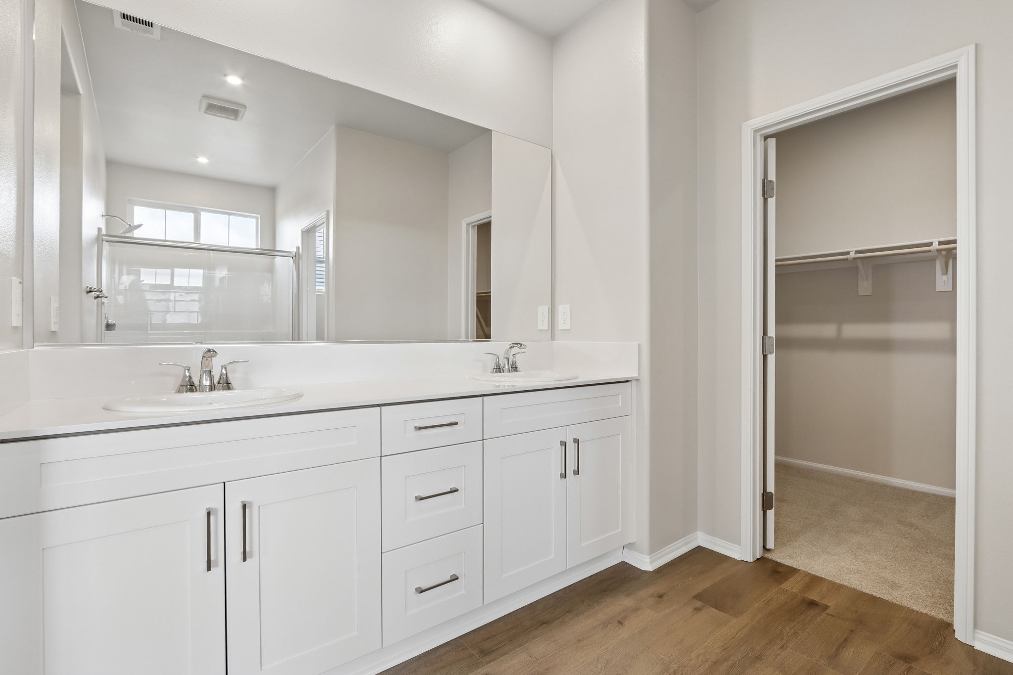 Socal Division - Prado community -28228 Via Somantano Temecula CA 91591-028