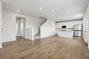 Socal Division - Prado community -28228 Via Somantano Temecula CA 91591-008