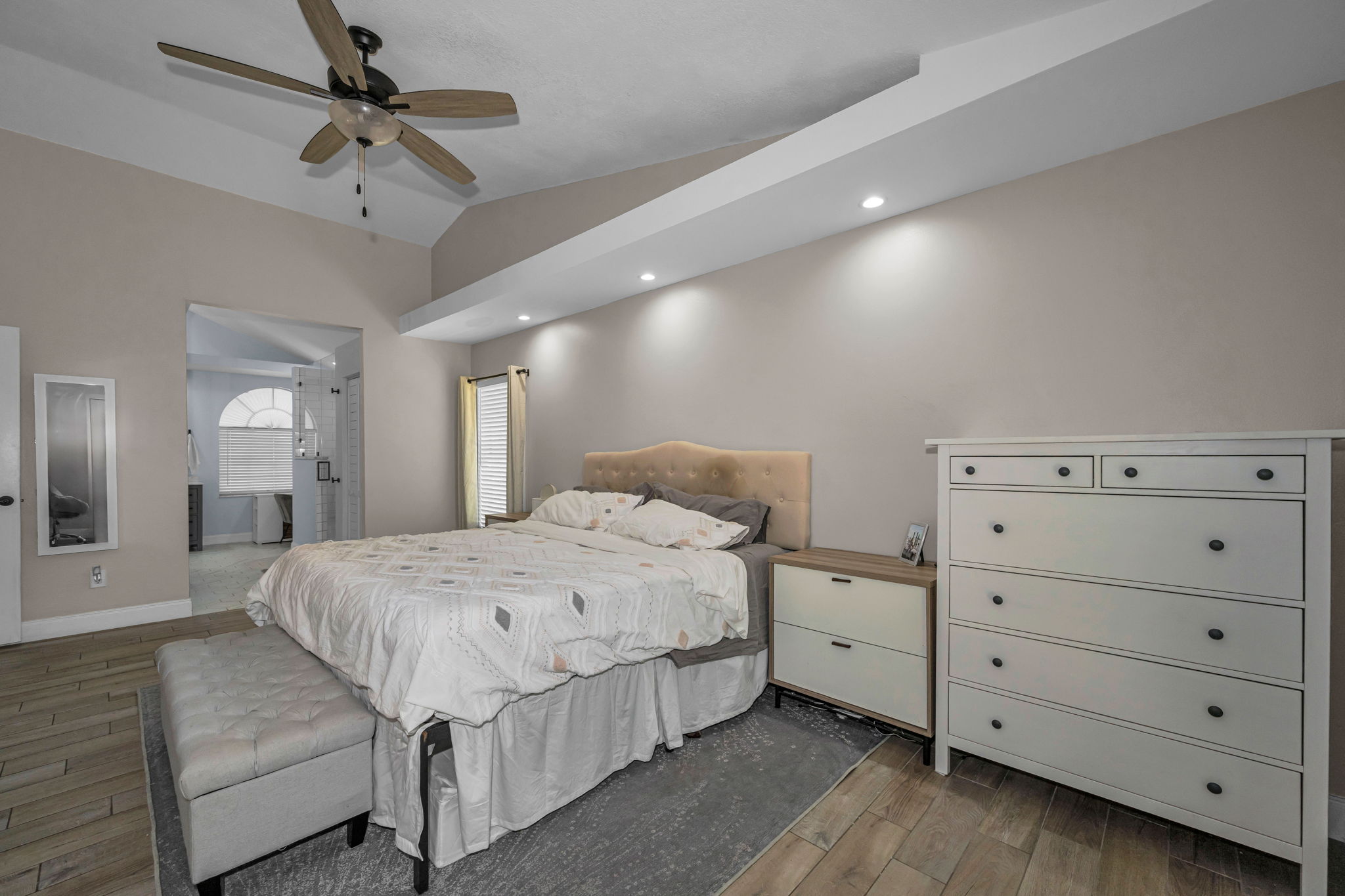 Primary Bedroom 1b
