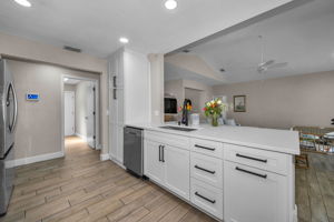 Kitchen 6