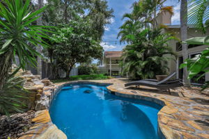 Pool 4